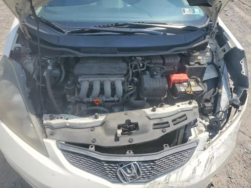 2013 HONDA FIT   