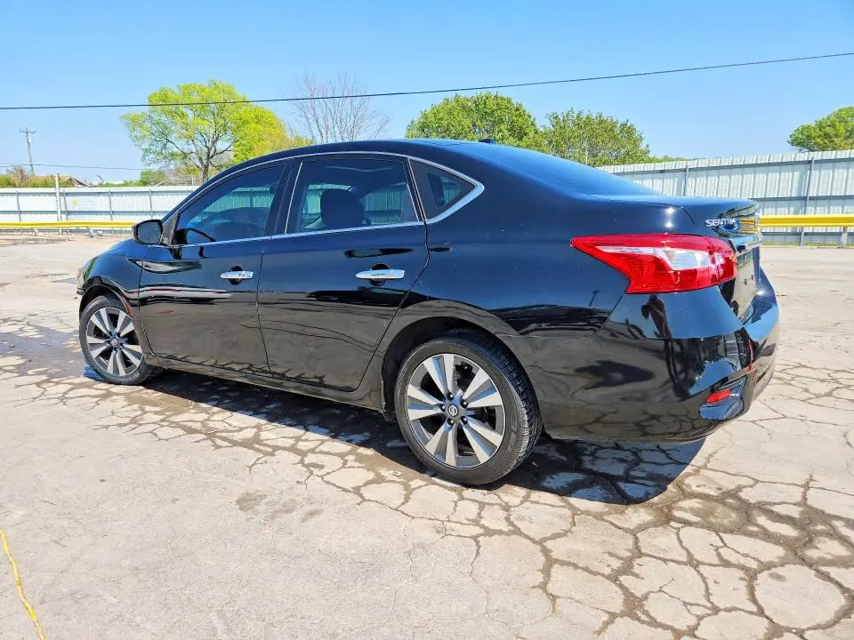 2019 NISSAN SENTRA SV  