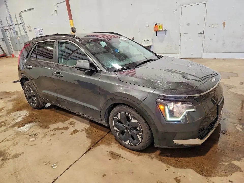 2023 KIA NIRO WIND  