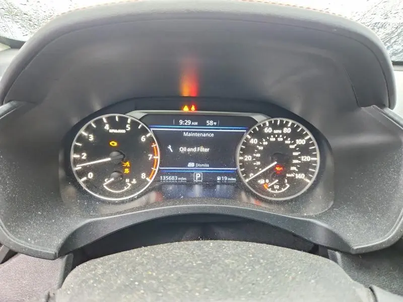 2021 NISSAN ALTIMA SR  