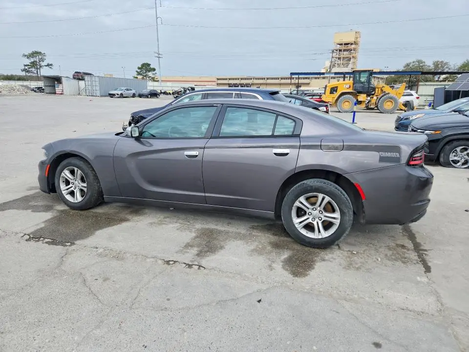 2015 DODGE CHARGER SE  
