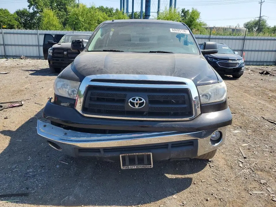 2011 TOYOTA TUNDRA CREWMAX SR5  
