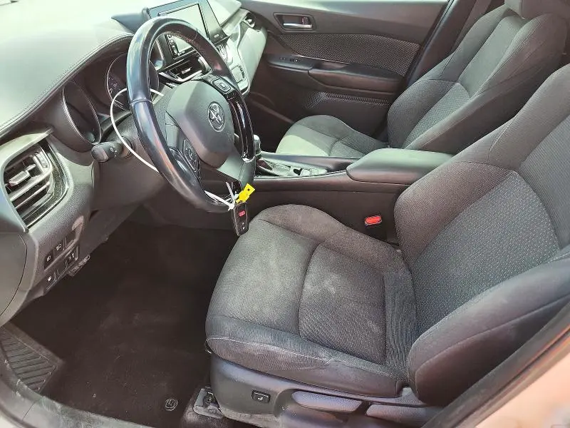 2018 TOYOTA C-HR XLE PREMIUM  