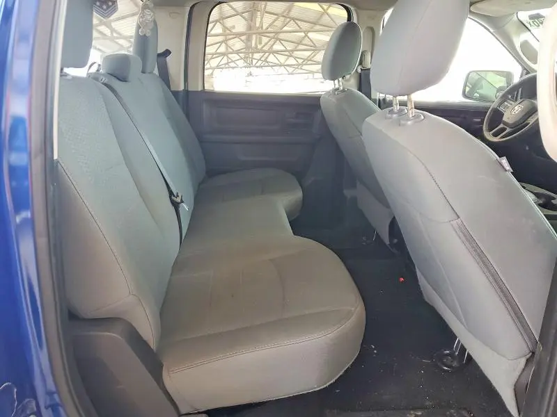 2015 RAM 1500 ST  