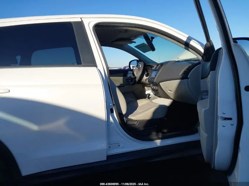 2018 MITSUBISHI OUTLANDER SPORT 2.0 ES