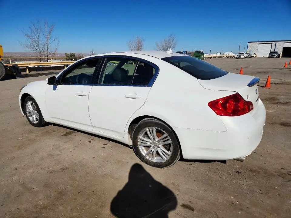 2012 INFINITI G37   