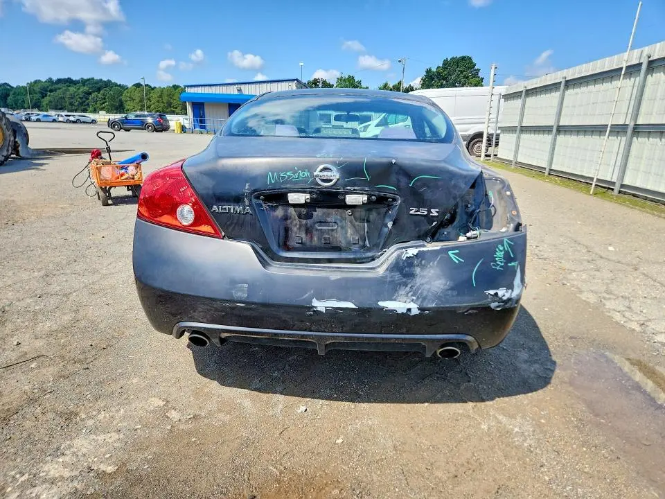 2010 NISSAN ALTIMA S  