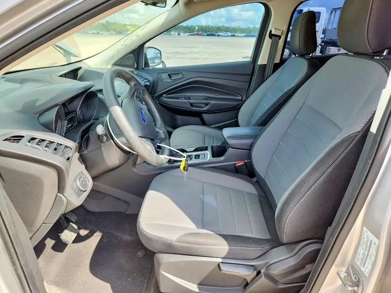 2019 FORD ESCAPE S  