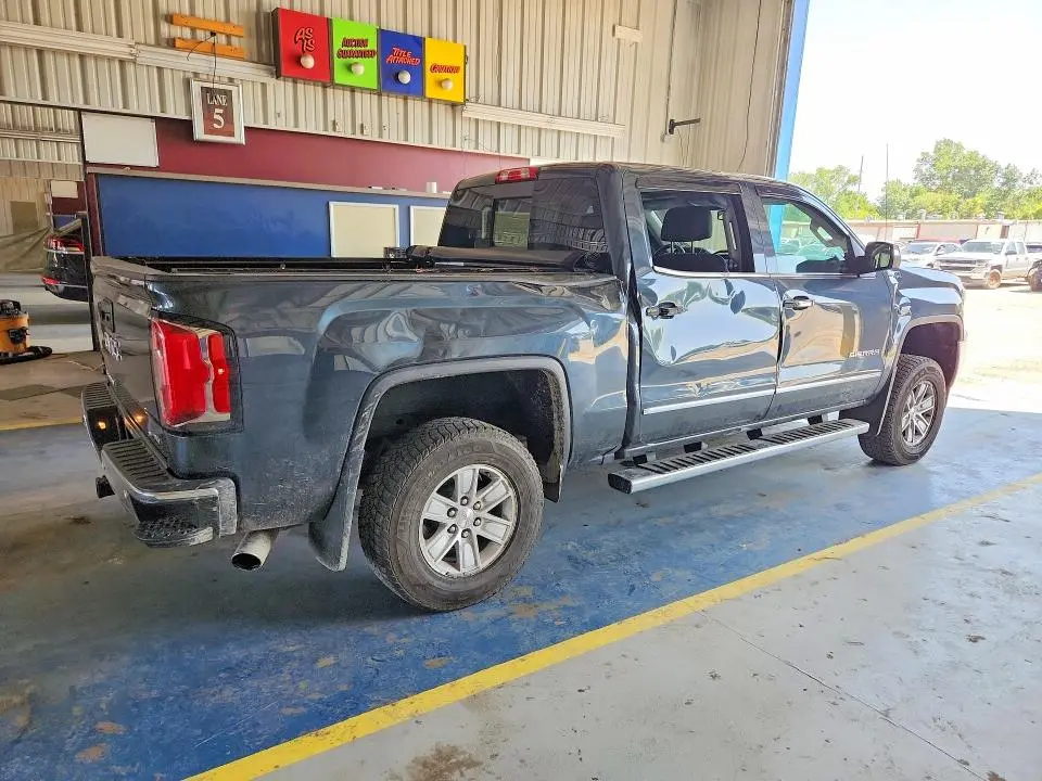 2017 GMC SIERRA K1500 SLT  