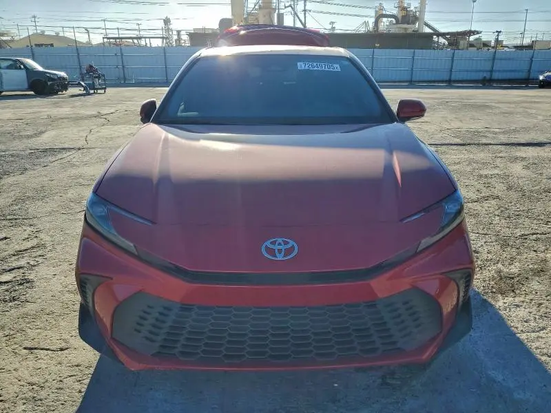 2025 TOYOTA CAMRY XSE  
