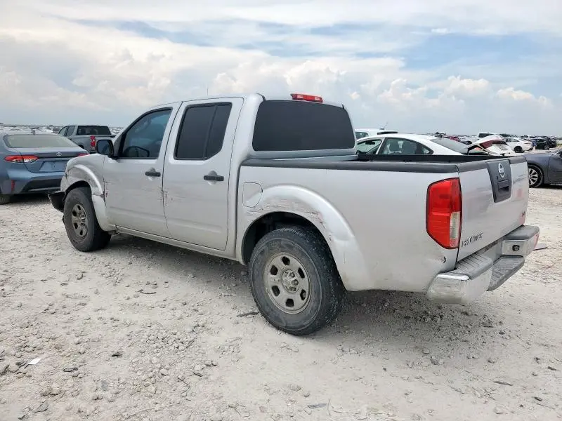2010 NISSAN FRONTIER CREW CAB SE  