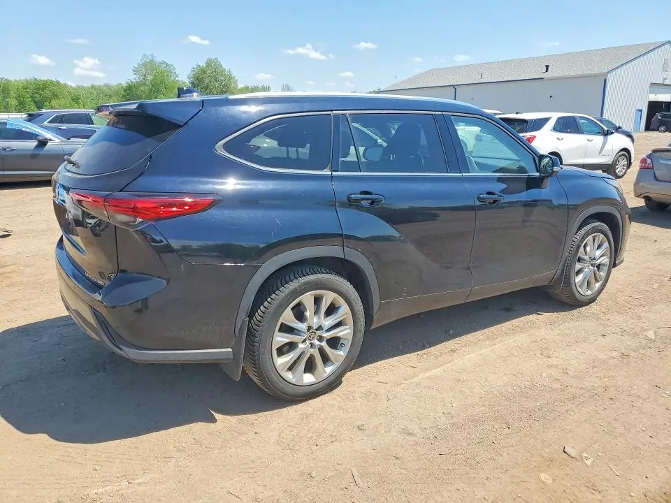 2021 TOYOTA HIGHLANDER LIMITED  