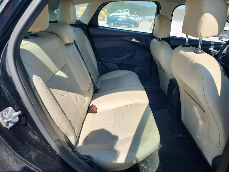 2017 FORD FOCUS TITANIUM  