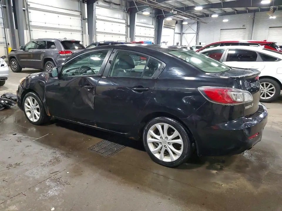 2011 MAZDA 3 S  