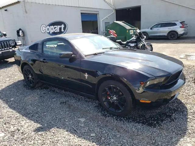 2010 FORD MUSTANG