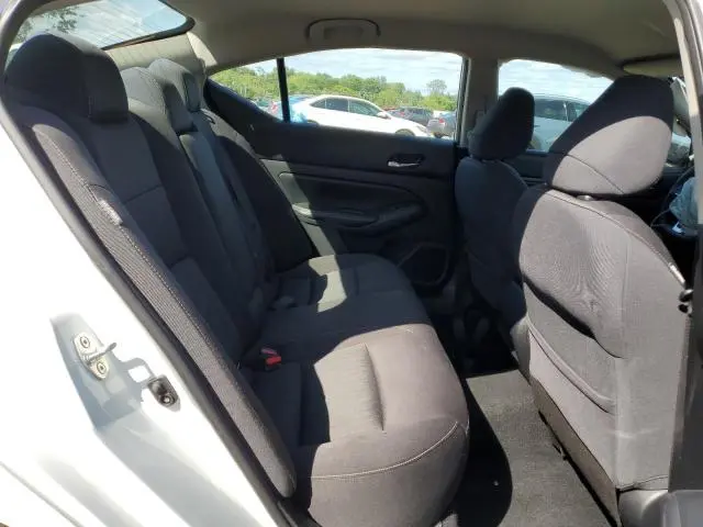 2019 NISSAN ALTIMA S  