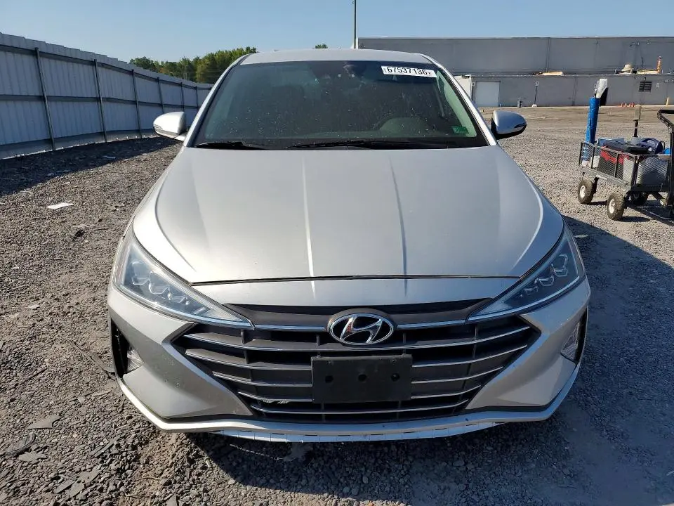 2019 HYUNDAI ELANTRA LIMITED  