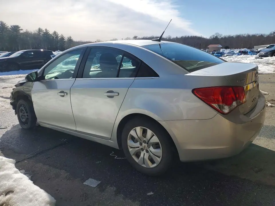 2012 CHEVROLET CRUZE LS  