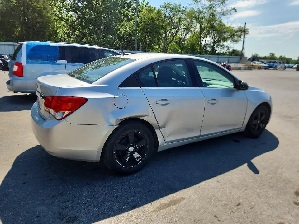 2012 CHEVROLET CRUZE LS  