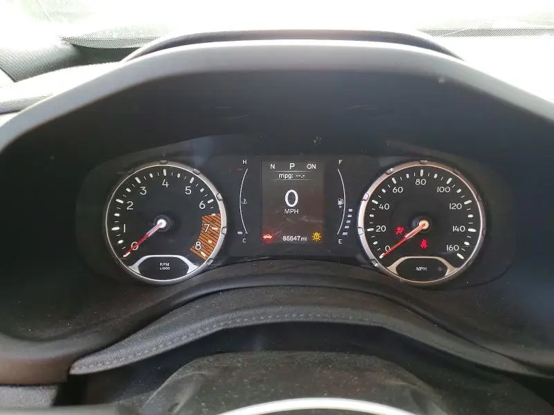 2019 JEEP RENEGADE LATITUDE  