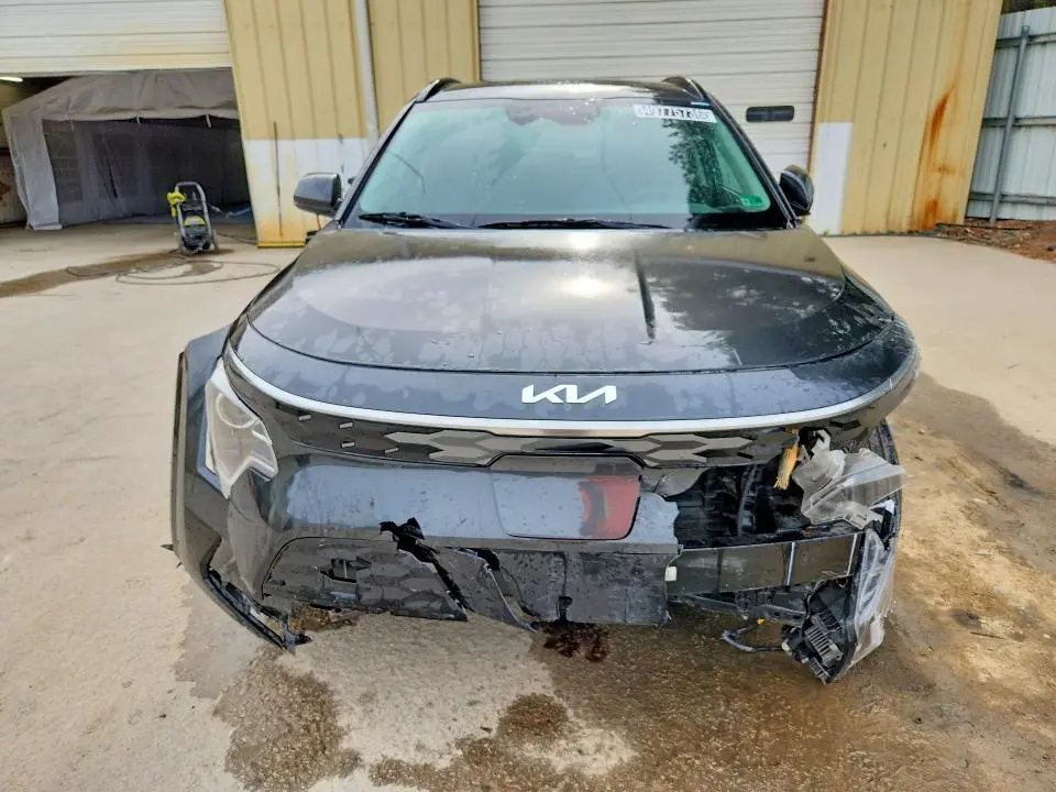 2023 KIA NIRO WIND  