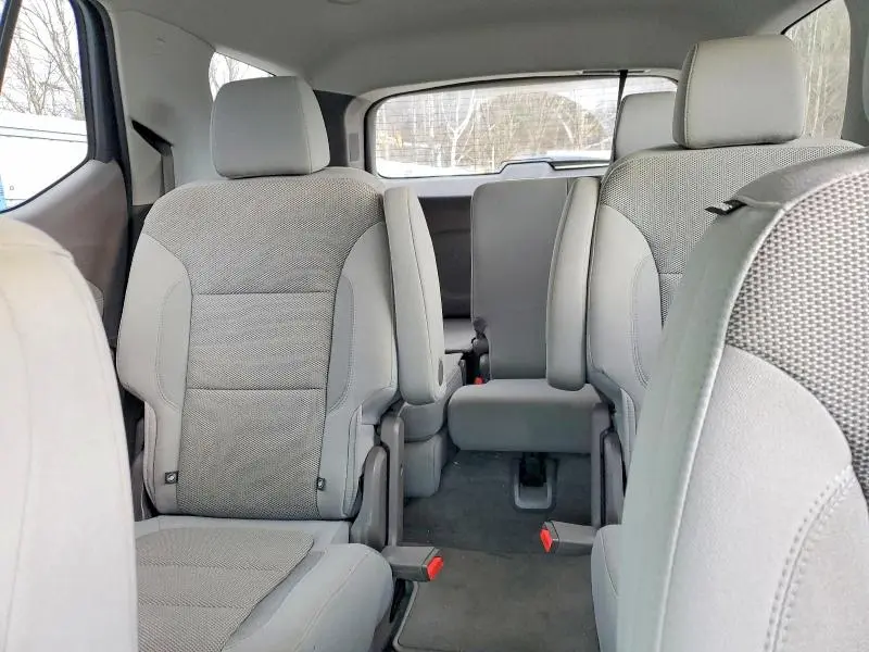 2020 CHEVROLET TRAVERSE LT  