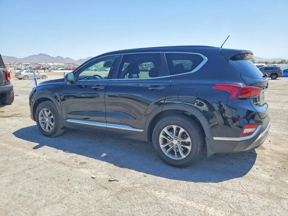 2020 HYUNDAI SANTA FE SE  