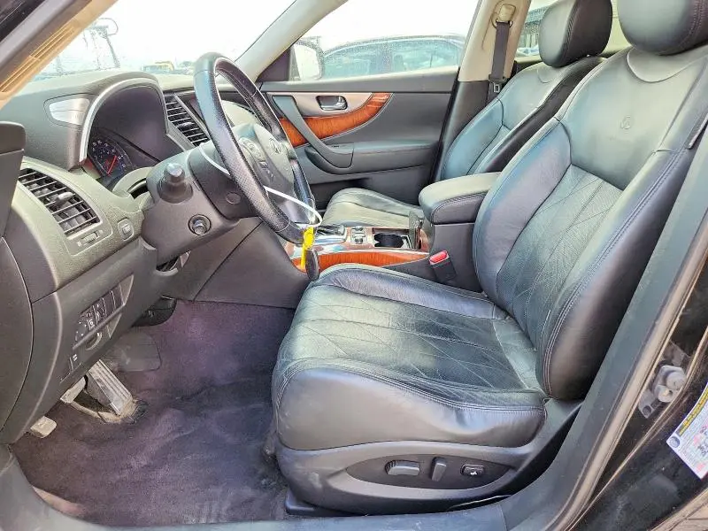 2010 INFINITI FX35 BASE  