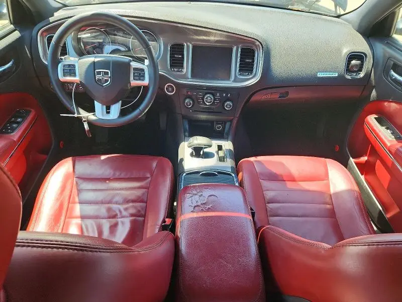2013 DODGE CHARGER SXT  