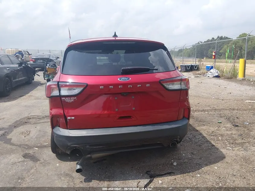 2022 FORD ESCAPE SE