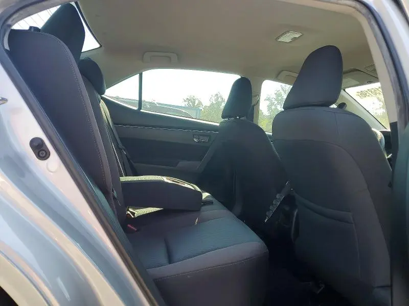 2019 TOYOTA COROLLA LE  