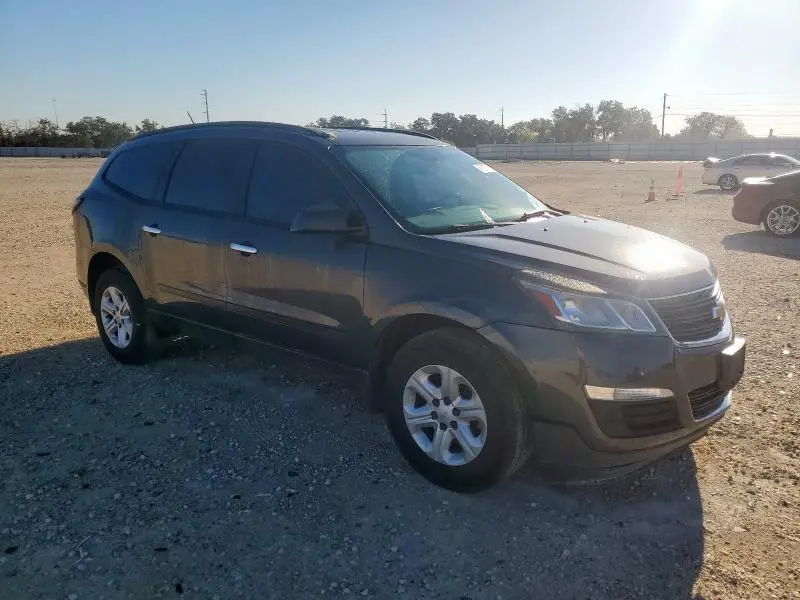 2013 CHEVROLET TRAVERSE LS  