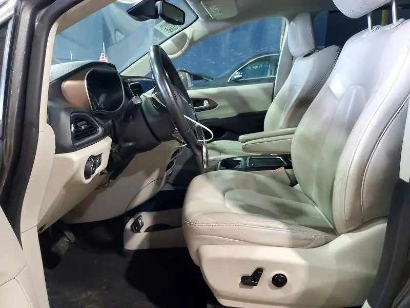 2017 CHRYSLER PACIFICA TOURING L PLUS  