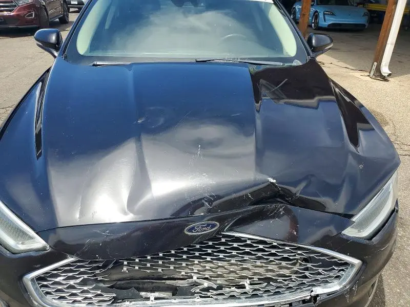 2019 FORD FUSION TITANIUM  