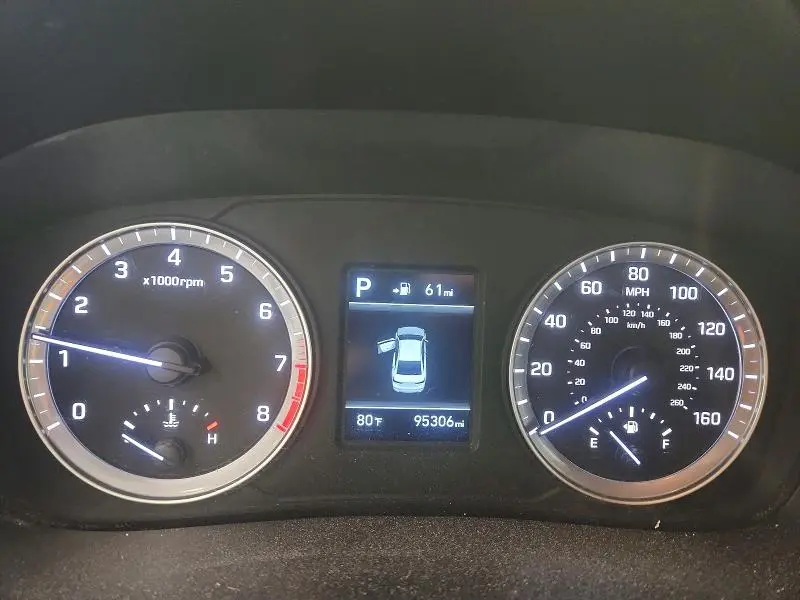 2019 HYUNDAI SONATA SE  