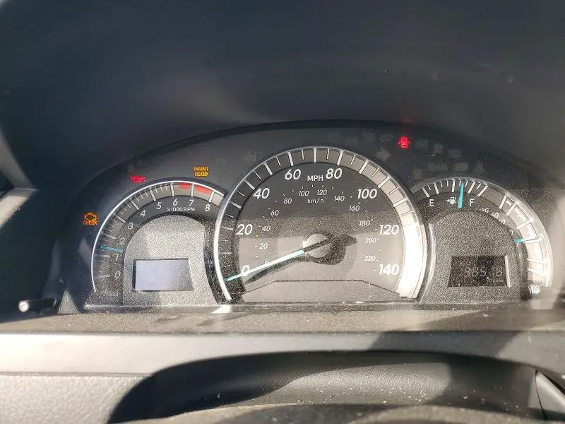 2012 TOYOTA CAMRY SE  