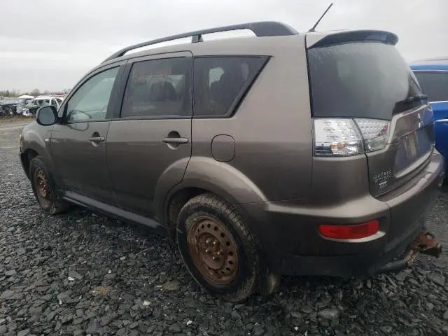 2013 MITSUBISHI OUTLANDER ES  