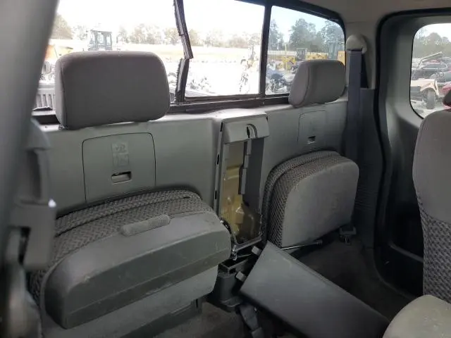 2017 NISSAN FRONTIER S  