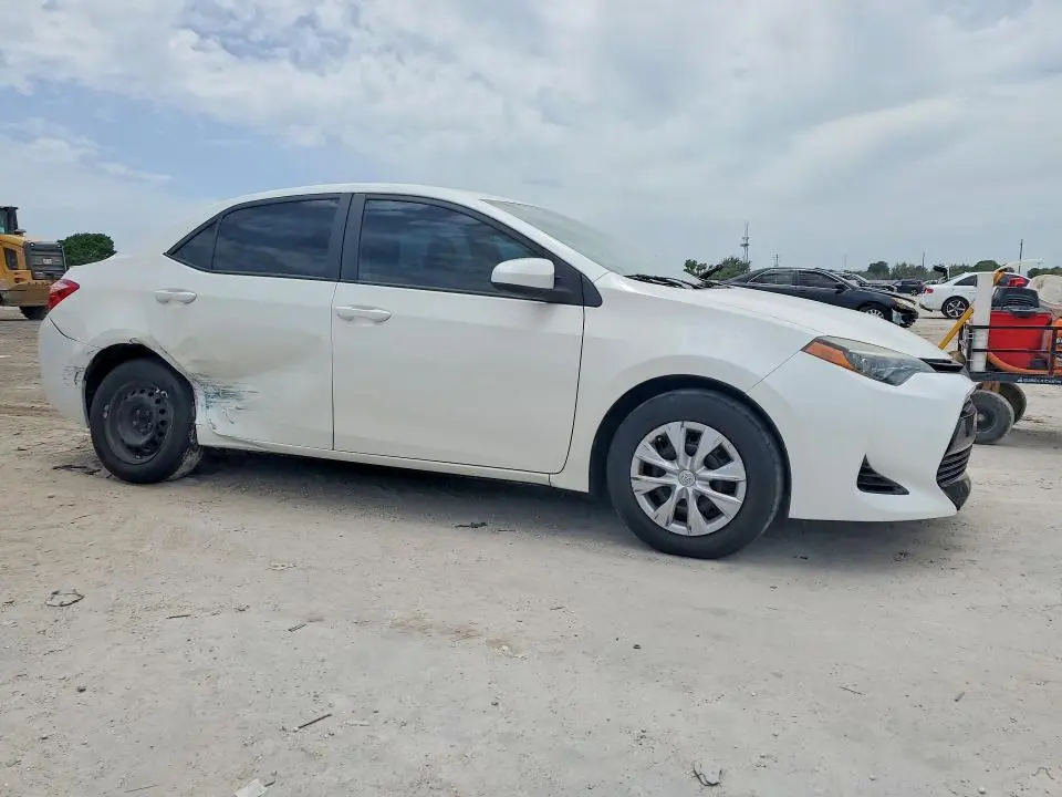 2018 TOYOTA COROLLA LE ECO  