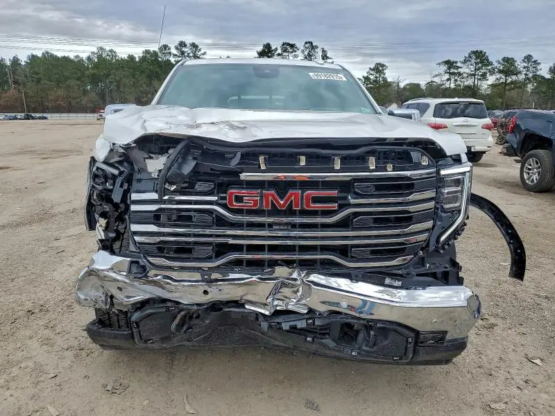 2022 GMC SIERRA K1500 SLT  
