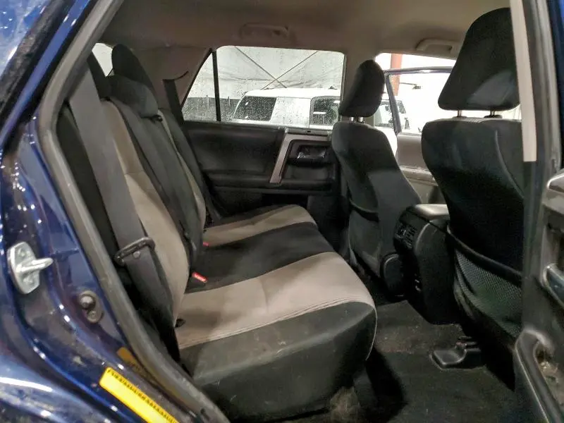 2015 TOYOTA 4RUNNER SR5  