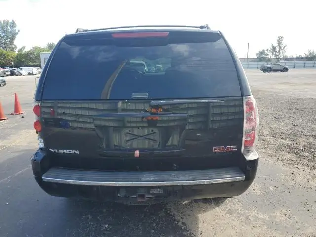 2014 GMC YUKON DENALI  