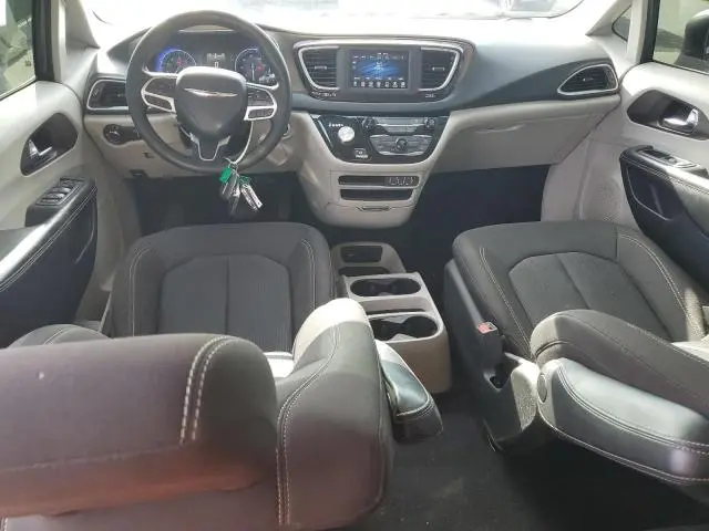 2021 CHRYSLER VOYAGER L  