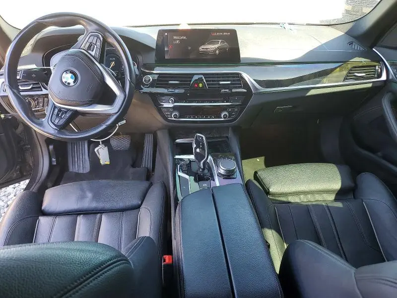 2019 BMW 540 I  