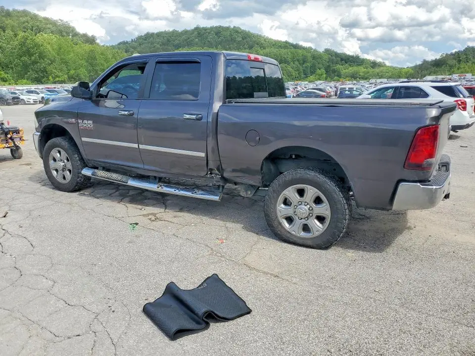 2016 RAM 2500 SLT  