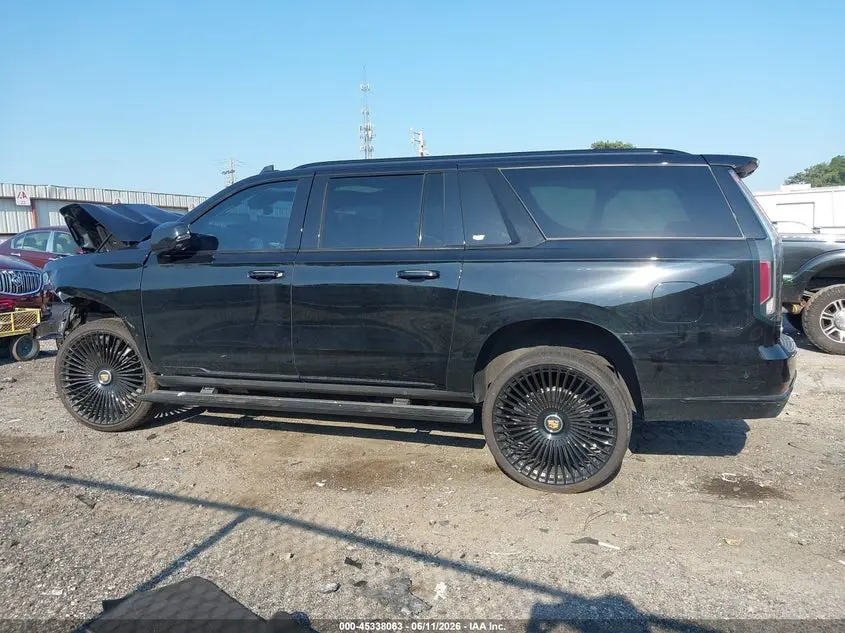 2023 CADILLAC ESCALADE ESV 4WD SPORT PLATINUM