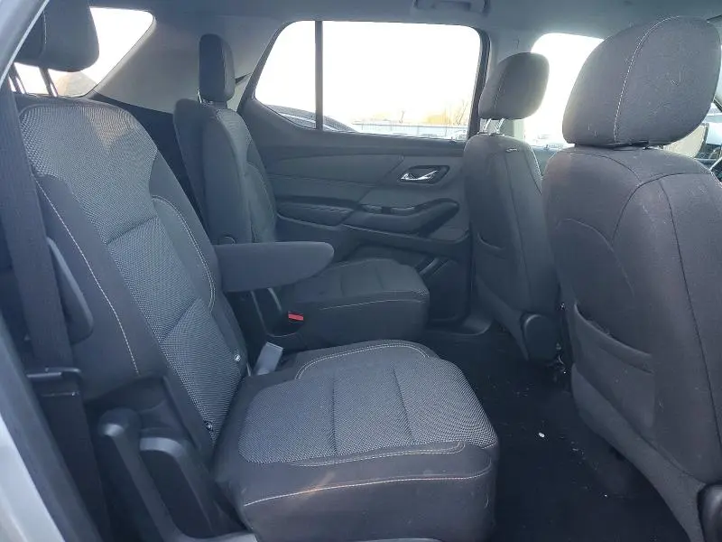 2018 CHEVROLET TRAVERSE LT  