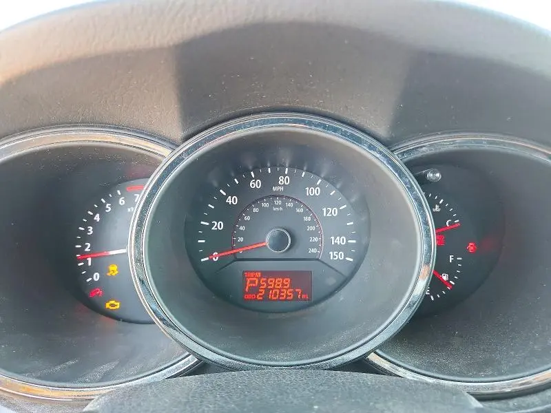 2012 KIA SORENTO LX  