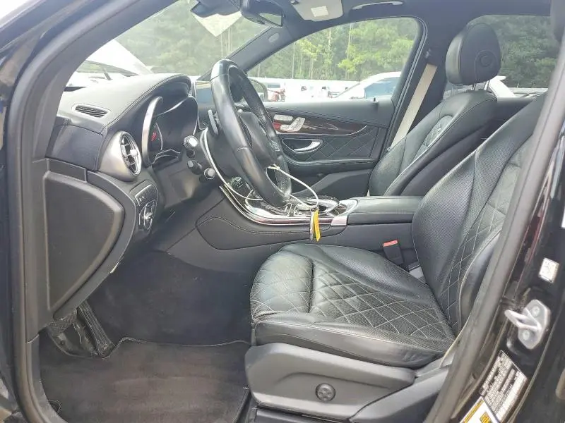 2017 MERCEDES-BENZ GLC 300  