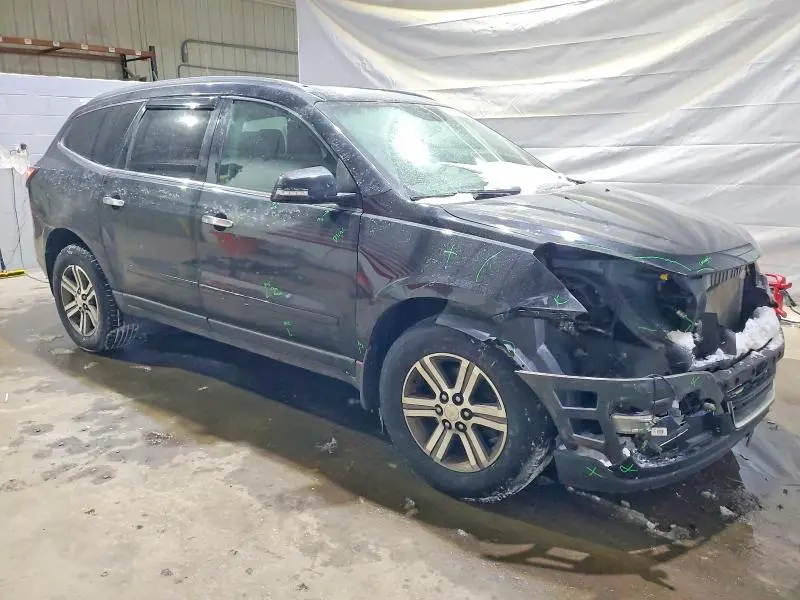 2017 CHEVROLET TRAVERSE LT  